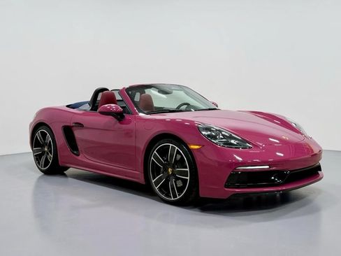 Used 2025 Porsche 718 Boxster RWD image 11
