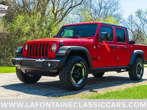 Used 2020 Jeep Gladiator Sport w/ Technology Group image 13