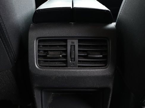 Used 2024 Nissan Rogue S AWD/4WD image 29