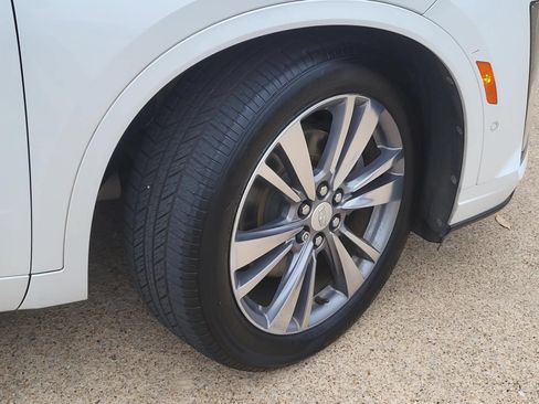 Used 2020 Cadillac XT6 Premium Luxury FWD image 6