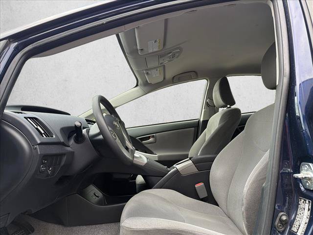 Used 2014 Toyota Prius Two FWD image 12