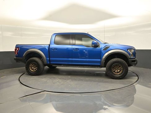 Used 2017 Ford F150 Raptor w/ Equipment Group 802A Luxury AWD/4WD image 10