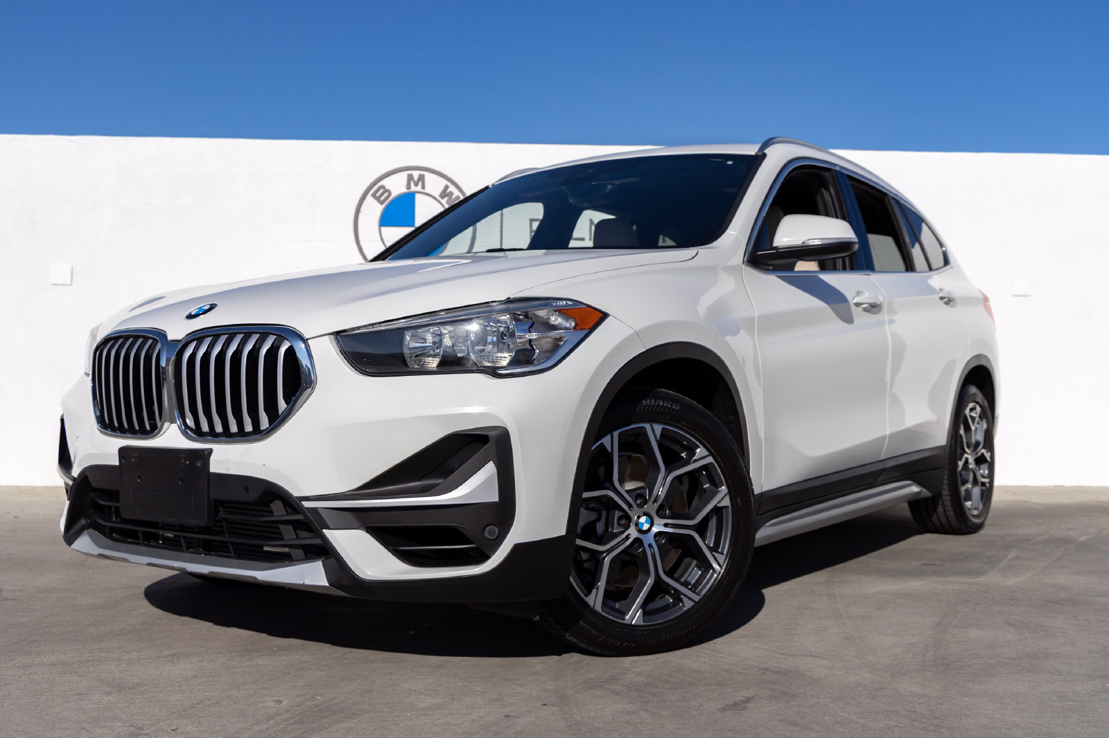 Used 2021 BMW X1 xDrive28i AWD/4WD image 8