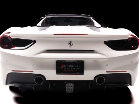 Used 2017 Ferrari 488 Spider RWD image 38