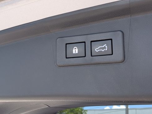 Certified 2024 Subaru Outback Limited AWD/4WD image 14