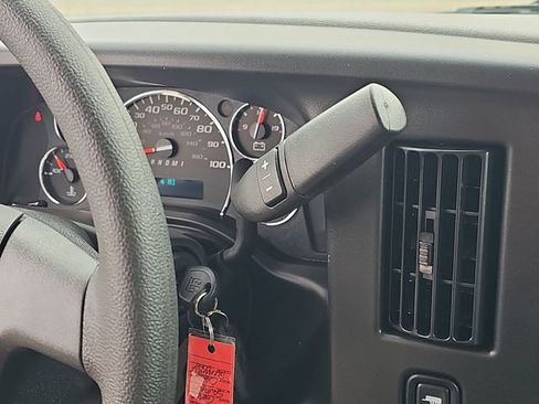 New 2026 GMC Savana 3500 Extended image 13