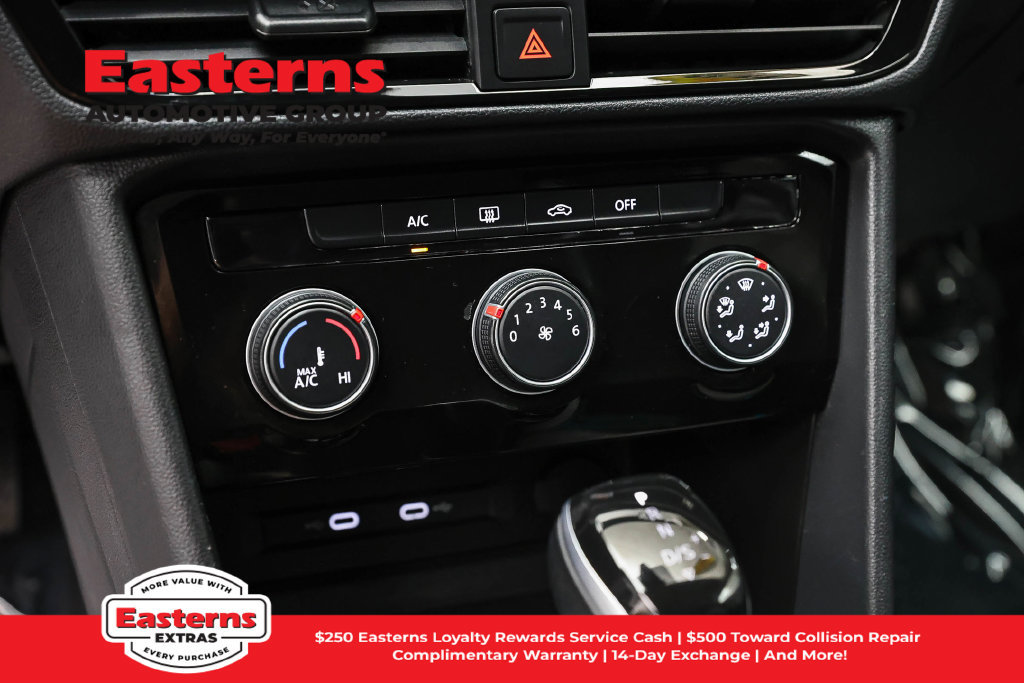 Used 2024 Volkswagen Taos S FWD image 17