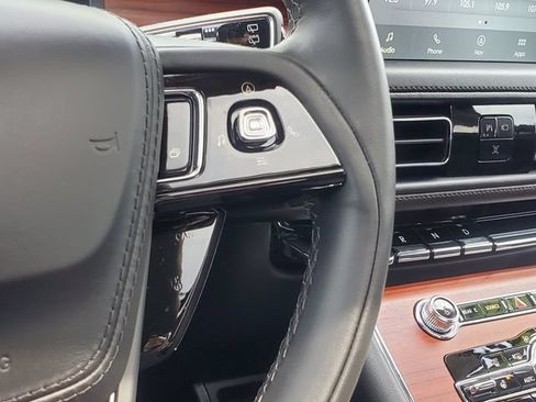 Used 2024 Lincoln Aviator Reserve w/ Jet Package AWD/4WD image 16