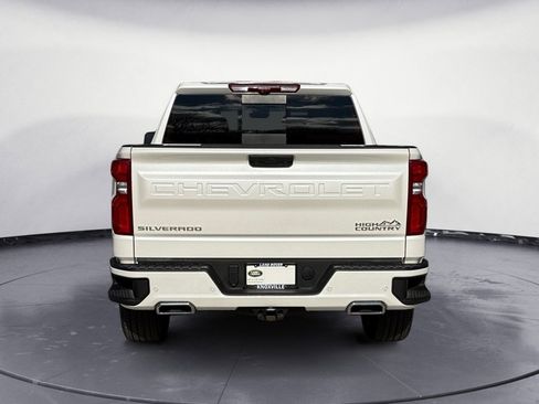 Used 2025 Chevrolet Silverado 1500 High Country w/ High Country Premium Package image 6