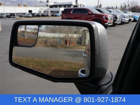 Used 2025 GMC Sierra 1500 SLT image 14