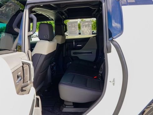 Used 2026 GMC Hummer EV SUV w/ LPO, Dark Essentials Package AWD/4WD image 12