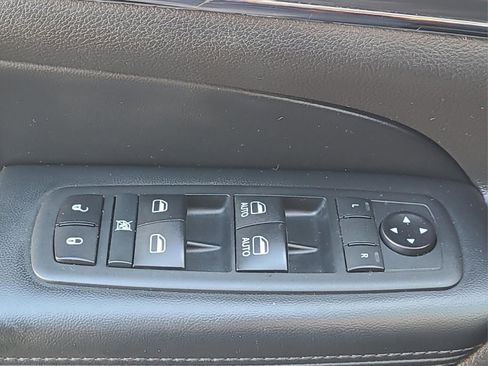 Used 2020 Jeep Grand Cherokee Limited X image 26