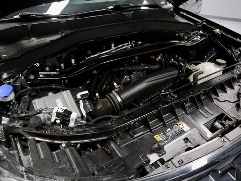 Certified 2025 Ford Explorer ST-Line w/ ST-Line Street Pack image 16