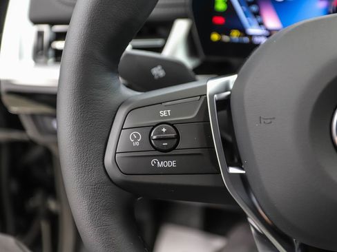 Certified 2025 BMW X1 xDrive28i w/ Convenience Package image 12