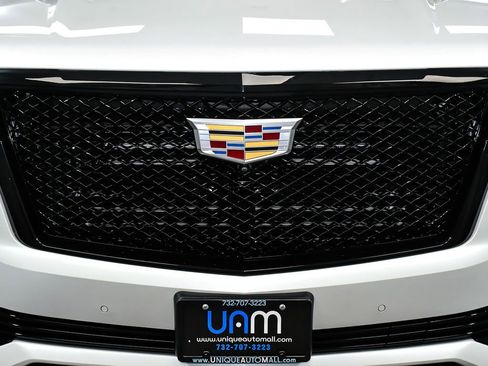 Used 2023 Cadillac Escalade ESV Sport Platinum AWD/4WD image 78