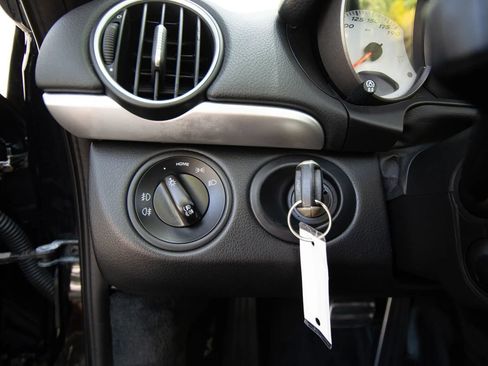 Used 2008 Porsche Boxster S RWD image 43