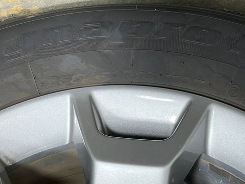 Used 2020 Nissan Frontier SV image 30