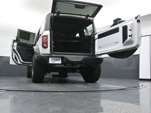 Used 2024 Ford Bronco Badlands AWD/4WD image 40