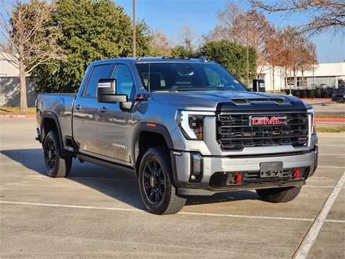 Used 2024 GMC Sierra 2500 AT4 w/ AT4 Premium Plus Package image 3