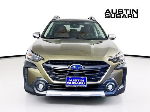 Certified 2025 Subaru Outback Touring XT AWD/4WD image 3