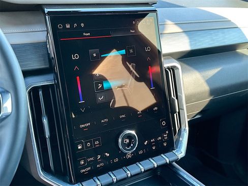 New 2025 GMC Acadia Elevation w/ Elevation Premium Package image 14