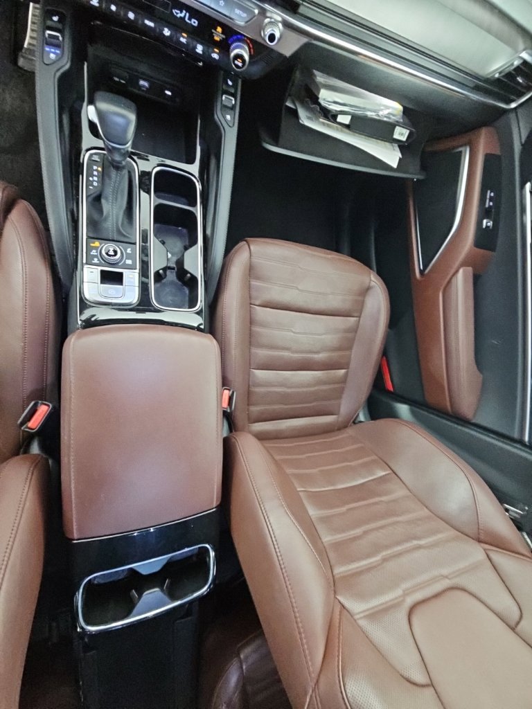 Used 2023 Kia Telluride SX Prestige AWD/4WD image 32