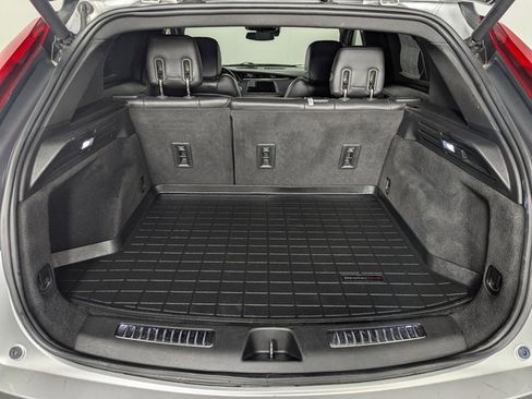 Used 2020 Cadillac XT4 Premium Luxury image 24