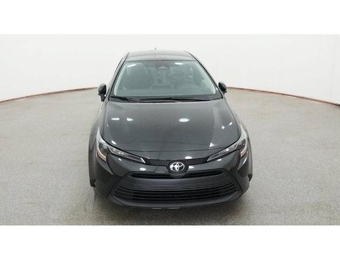New 2026 Toyota Corolla LE FWD image 20