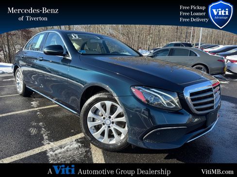 Used 2017 Mercedes-Benz E 300 4MATIC image 1