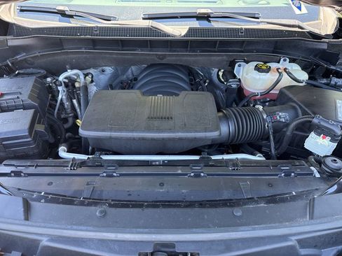 Used 2021 Chevrolet Tahoe Z71 AWD/4WD image 12