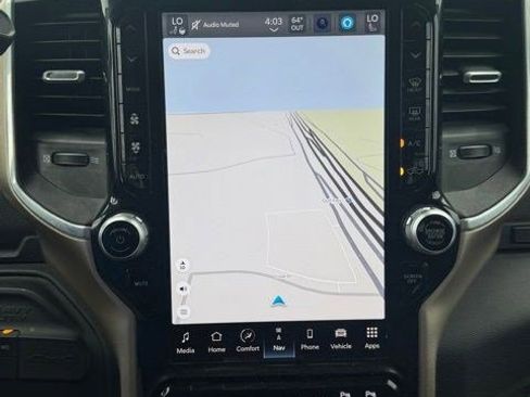 Used 2024 RAM 2500 Laramie w/ Safety Group AWD/4WD image 7