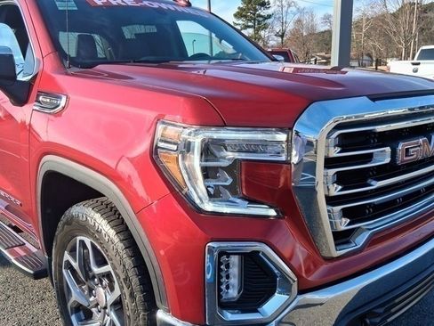 Used 2022 GMC Sierra 1500 SLT w/ SLT Premium Package image 12