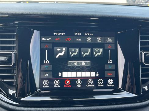 Used 2022 Dodge Durango GT AWD/4WD image 15