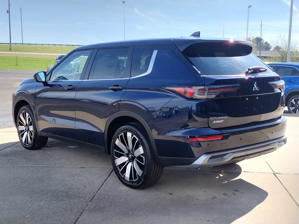 New 2026 Mitsubishi Outlander SE AWD/4WD image 19
