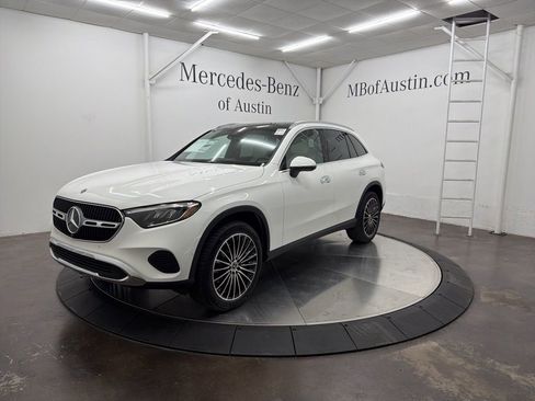 New 2026 Mercedes-Benz GLC 300 image 3