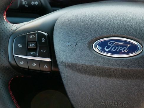 Certified 2024 Ford Escape ST-Line w/ Tech Pack #1 image 18