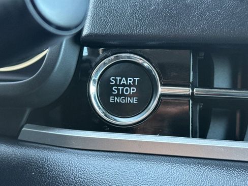 Used 2022 Mitsubishi Outlander SEL image 22