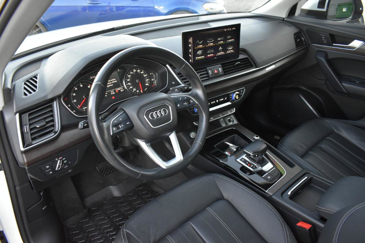 Used 2021 Audi Q5 2.0T Premium w/ Convenience Package AWD/4WD image 10