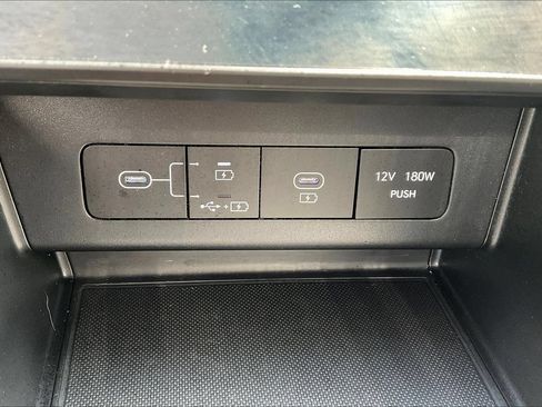 Used 2024 Hyundai Sonata SEL FWD image 15