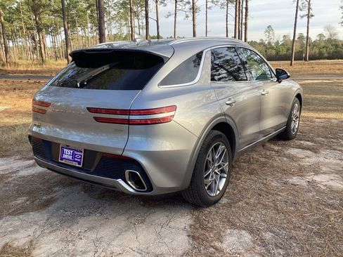 Used 2025 Genesis GV70 2.5T image 5