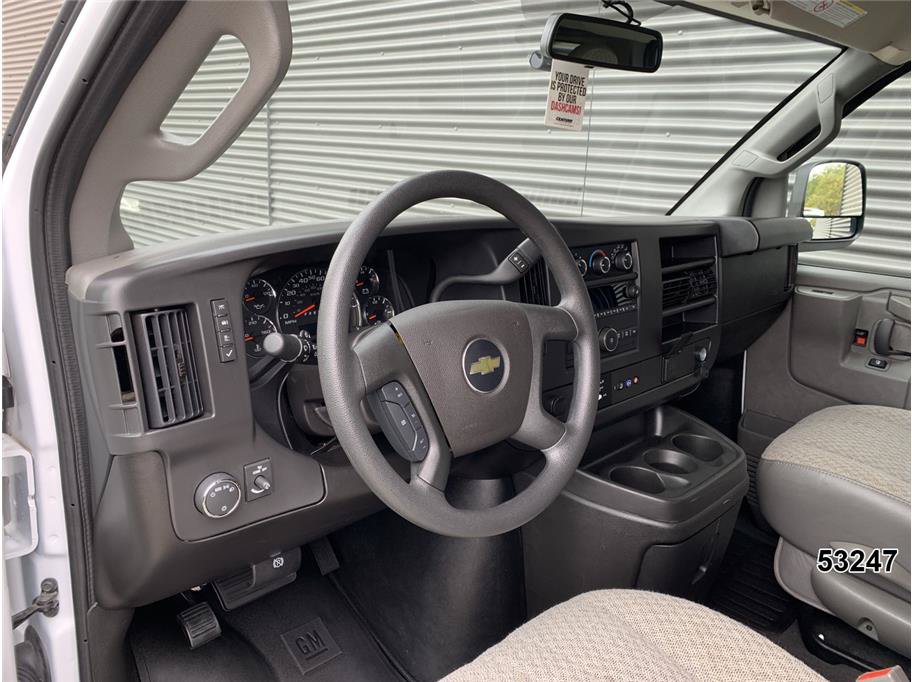 Used 2025 Chevrolet Express 3500 LS RWD image 25
