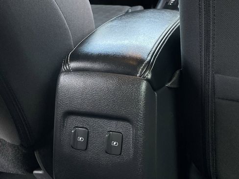 Used 2023 Nissan Kicks SV image 25