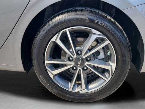 Used 2024 Kia Forte LXS image 33