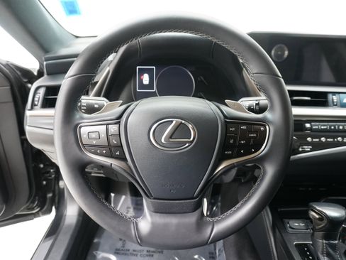 Used 2019 Lexus ES 350 w/ Accessory Package 2 image 15