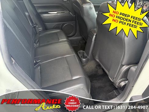 Used 2014 Jeep Compass Latitude image 9