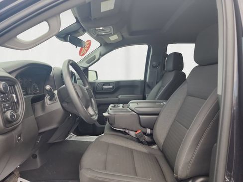 Used 2024 Chevrolet Silverado 1500 Custom Trail Boss w/ LPO, Dark Essentials Package AWD/4WD image 10