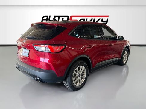 Used 2022 Ford Escape SE w/ SE Sport Appearance Package FWD image 7