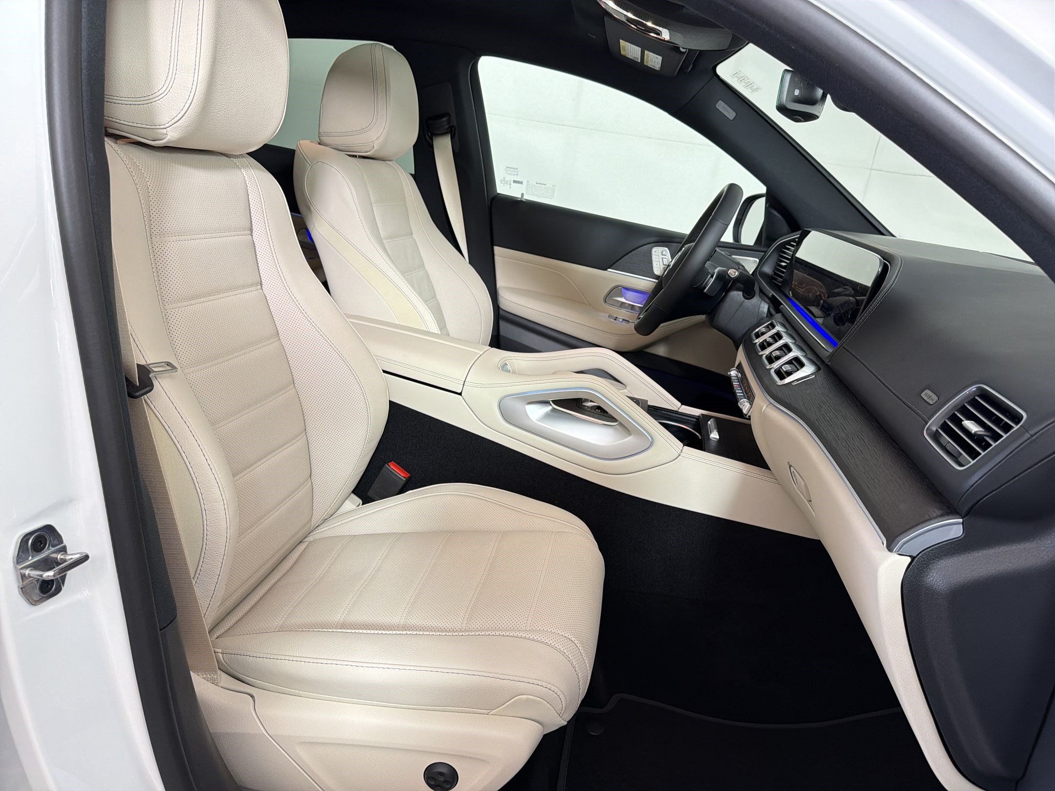 New 2026 Mercedes-Benz GLE 450 4MATIC Coupe image 31