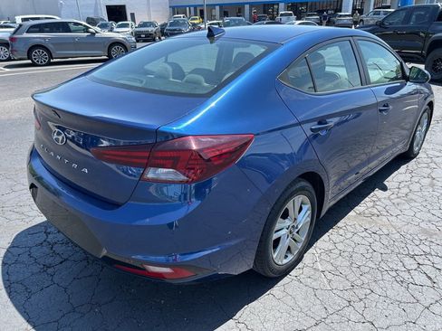 Used 2020 Hyundai Elantra Value Edition FWD image 5