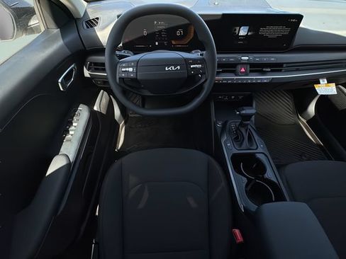 New 2026 Kia K4 FWD image 15